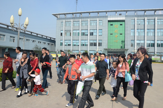 1604385210863247CKMX.jpg 20141008100821942194.jpg